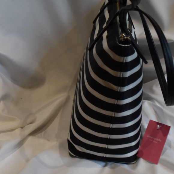 NWT AUTH Kate Spade Nylon Black &White Stripe Tote - Picture 6 of 6
